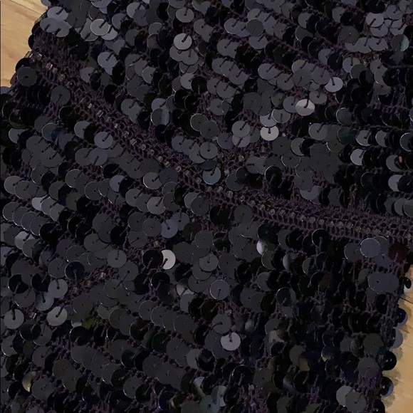 BCBG Sequins dress - Picture 3 of 4